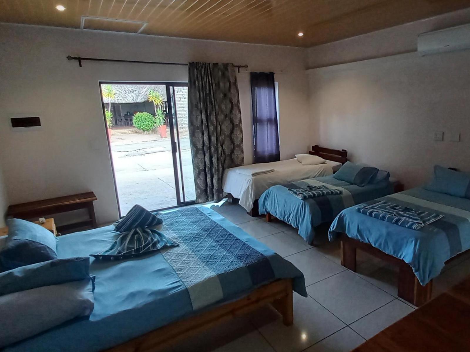 Ombinda Country Lodge Outjo Ruang foto